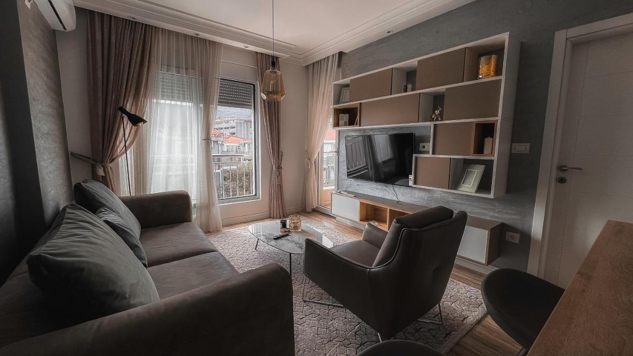 Luna Apartment